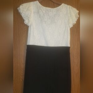 Forever 21 Cream Lace Top